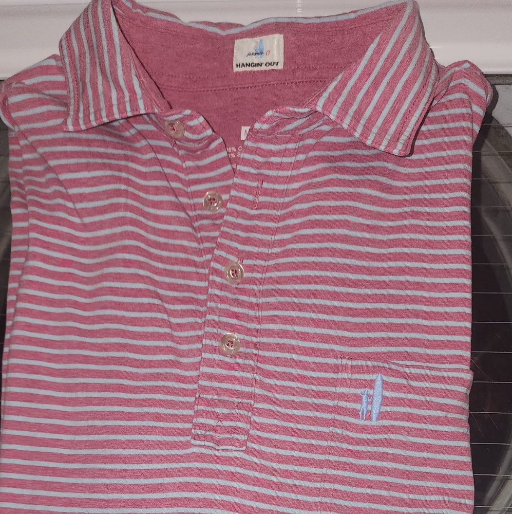 Johnnie-O Hangin' Out Pocket Polo.  Size Medium